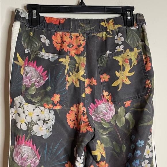 MOTHER | Women’s The Quickie Greaser Ankle Pants Floral Print Size Medium - Picture 6 of 10